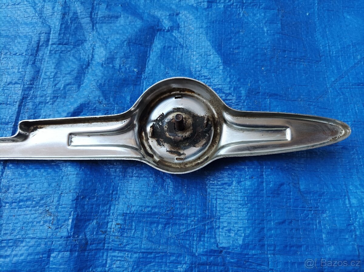 Boční lišta se znakem Škoda - 7