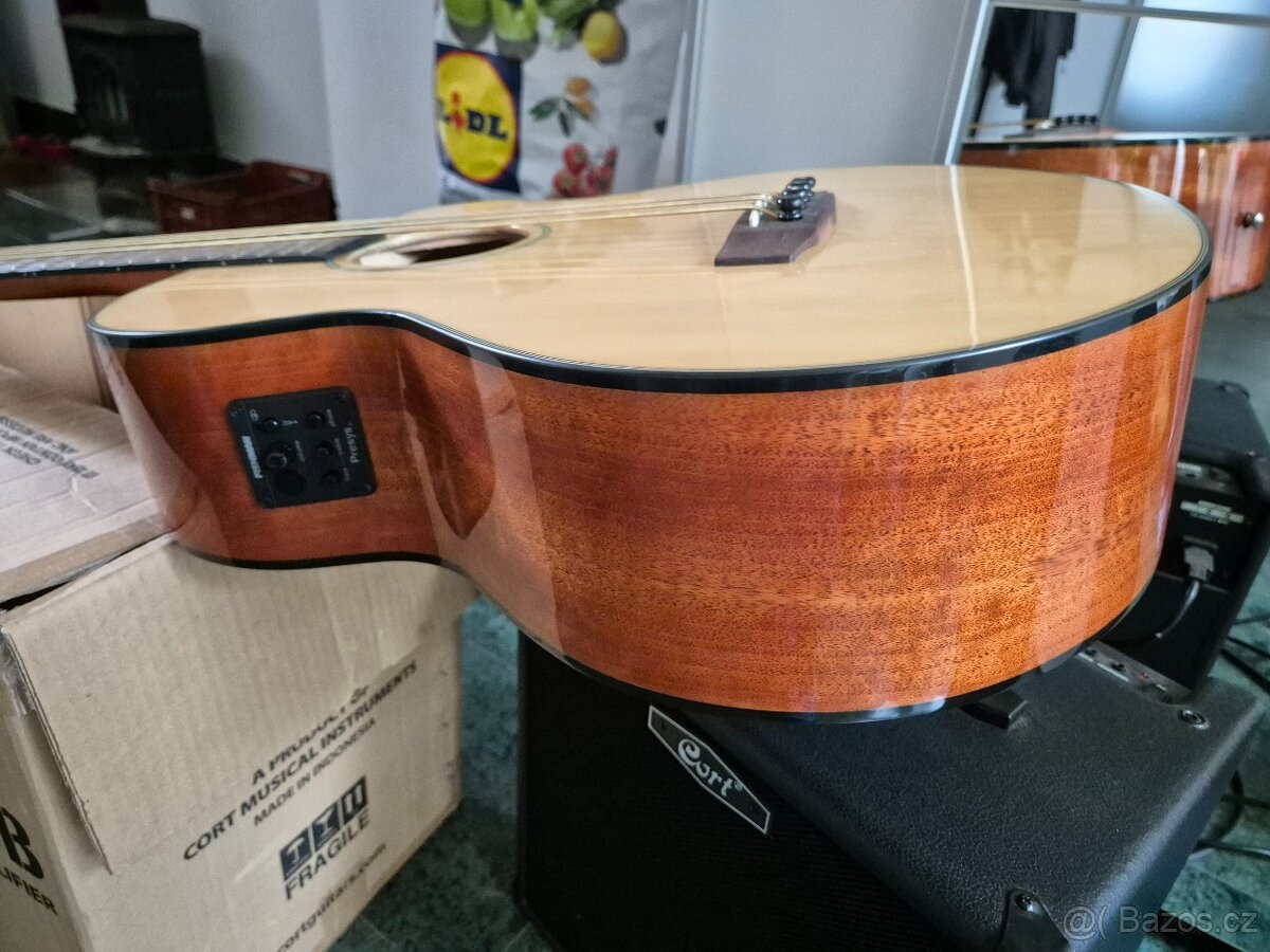 Ak.basa cort + kombo cort 40W - zánovní - 7