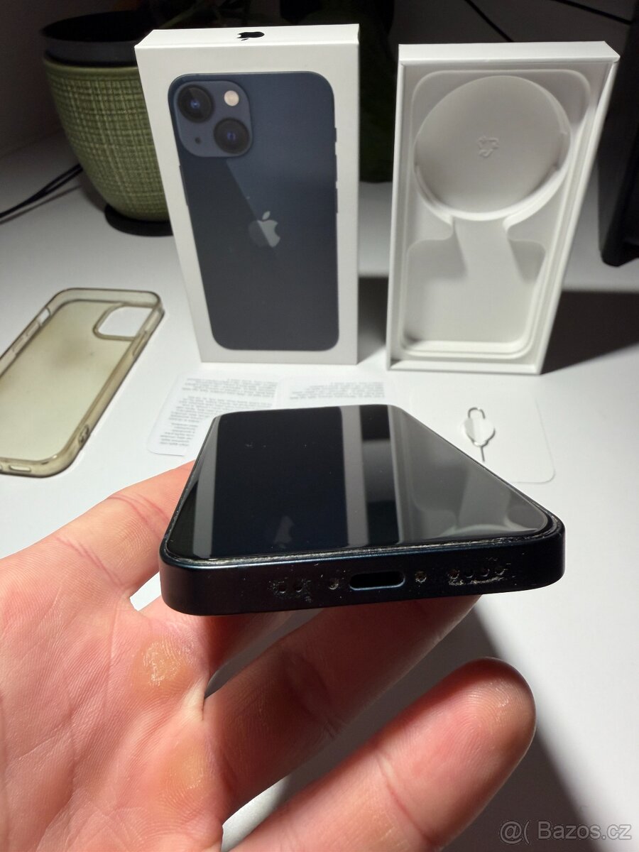 iPhone 13 mini 128GB Midnight - prodáno - 7