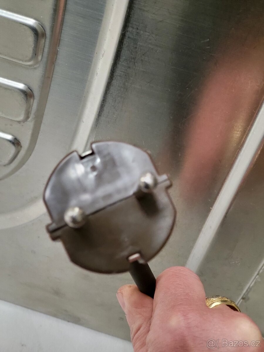 vybavení kuchyňky vařič dřez, vod.baterie, 120cm - 7