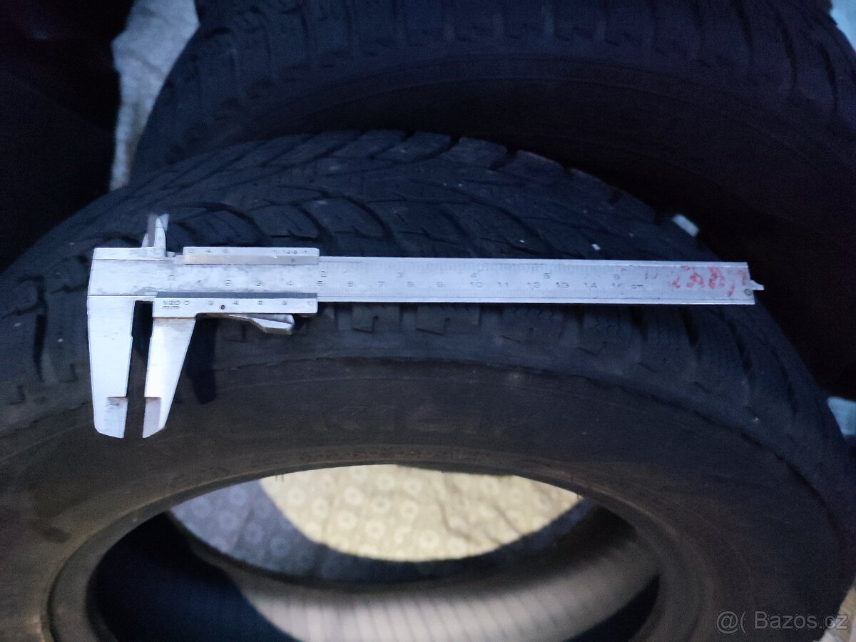 Zimni Nokian 165/70 R14 - 7