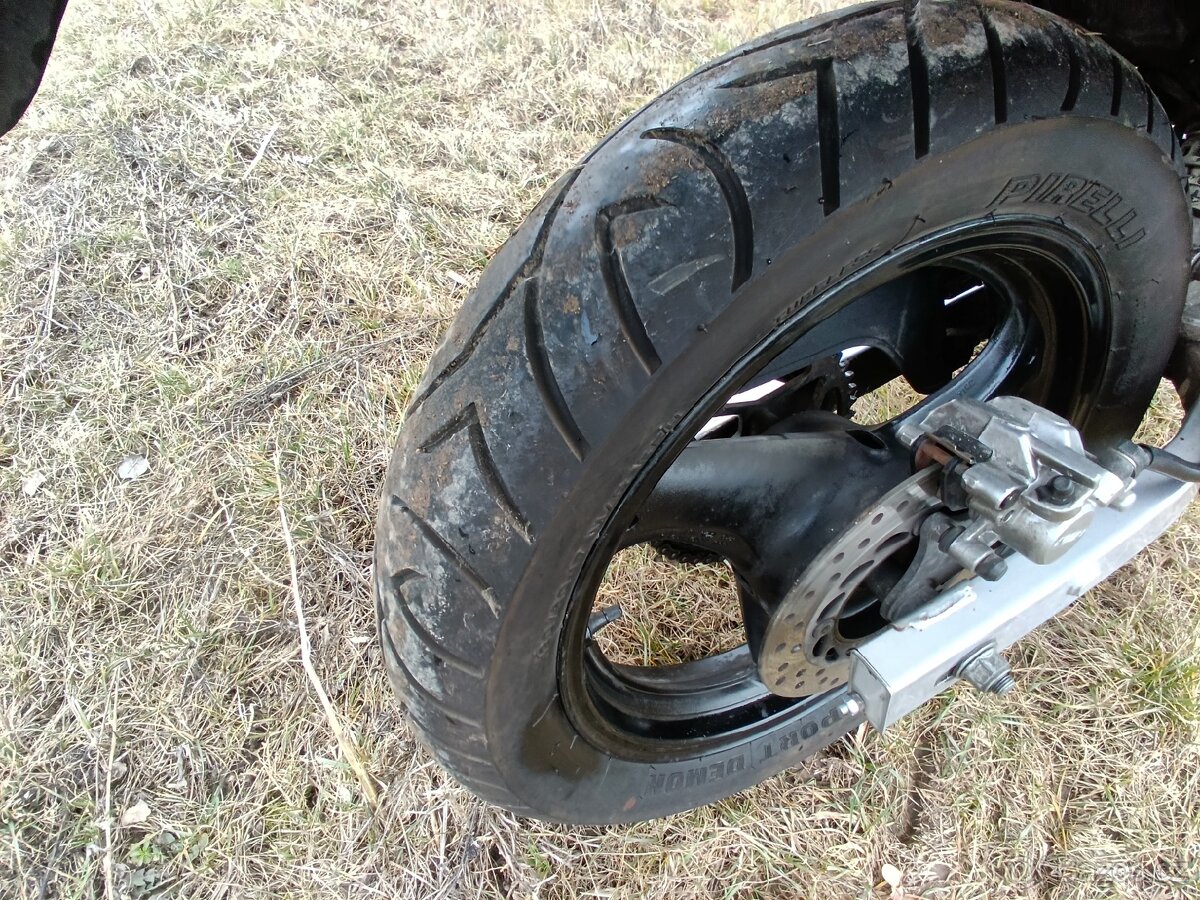 Honda Varadero 125 - 7