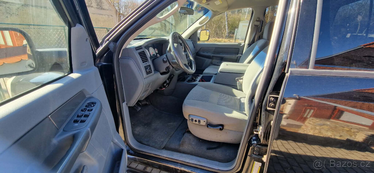 Dodga Ram 3500 Heavy Duty - 7