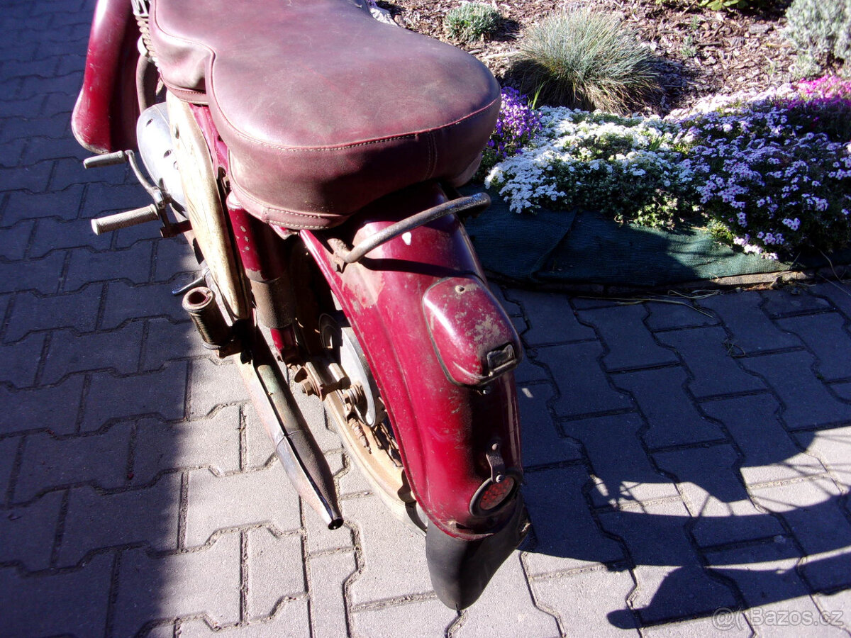Jawa ČZ 175 - 7