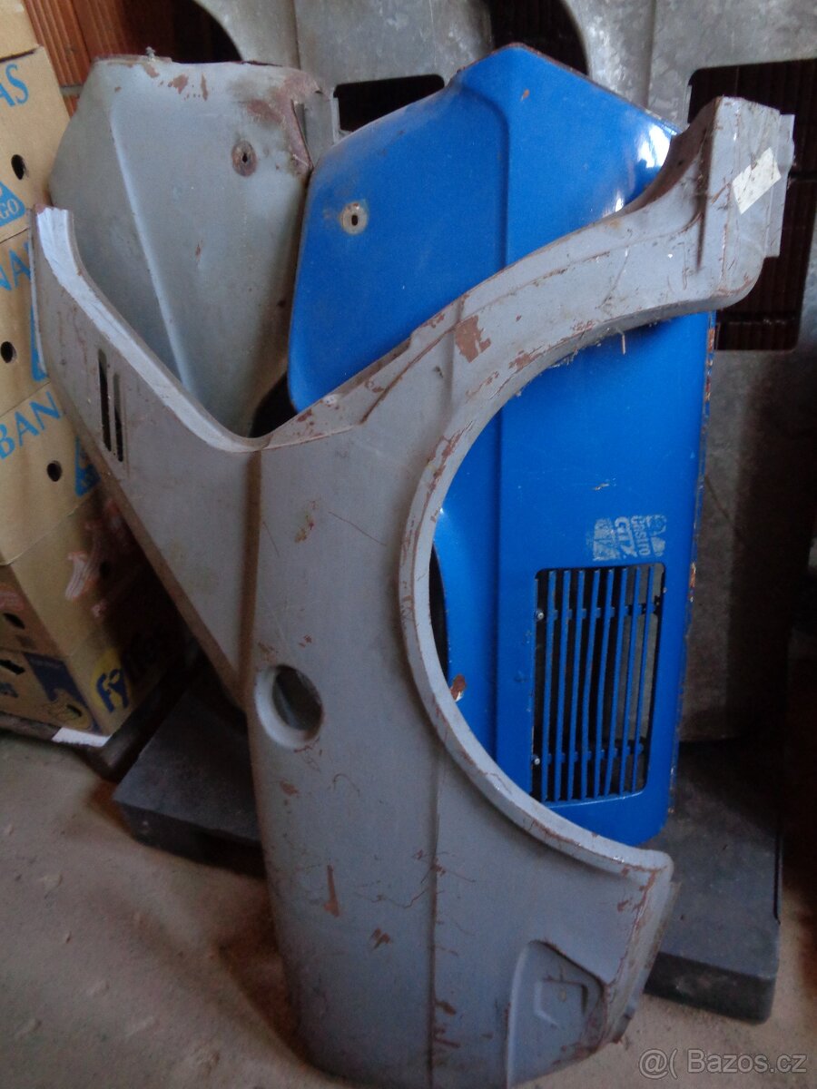 Škoda 105M 120M 130M nove zadni blatniky original L+P - 7