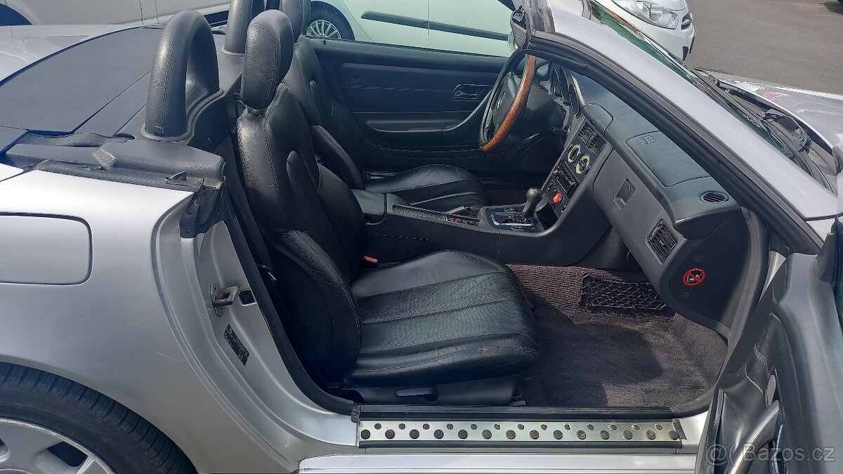 Mercedes-Benz SLK 200 - 7