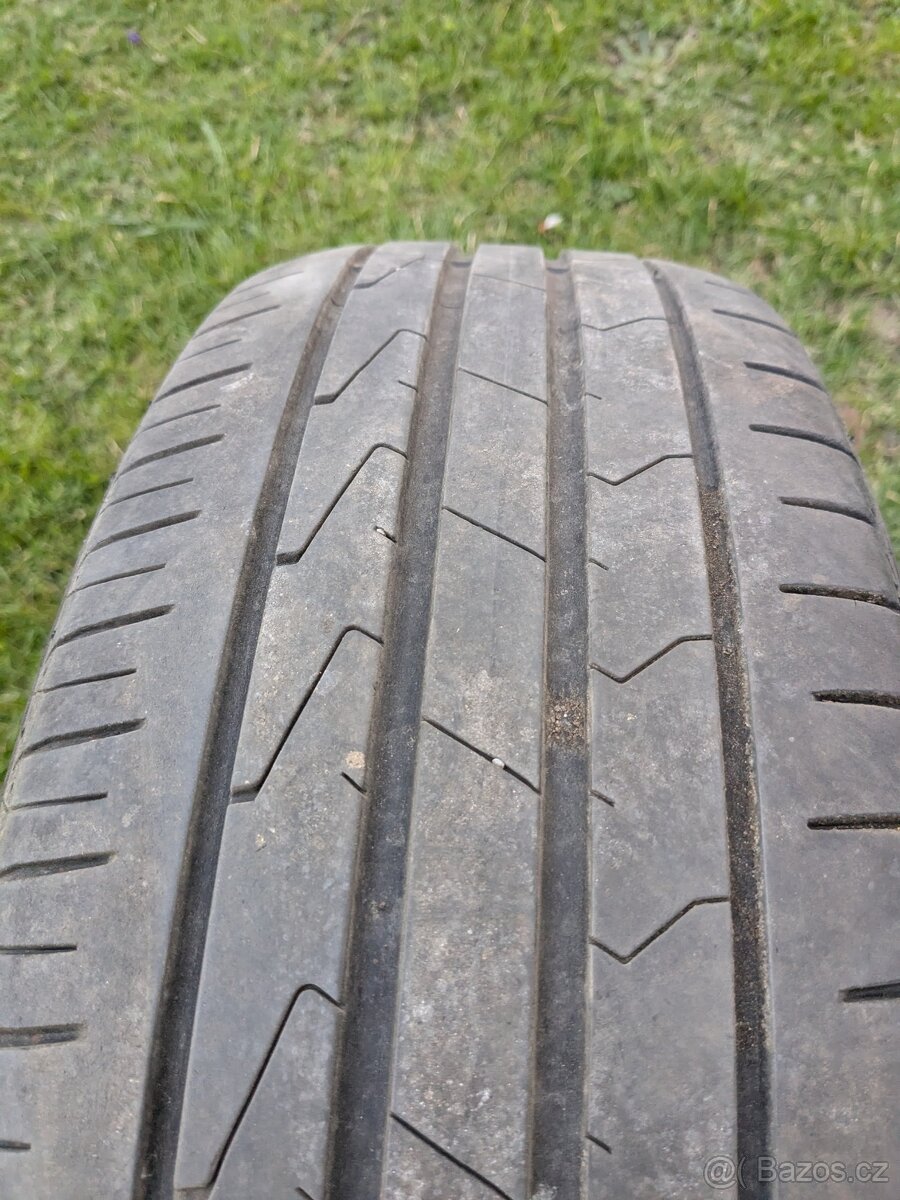 Hankook Ventus Prime 3 195/65/R15 - 7