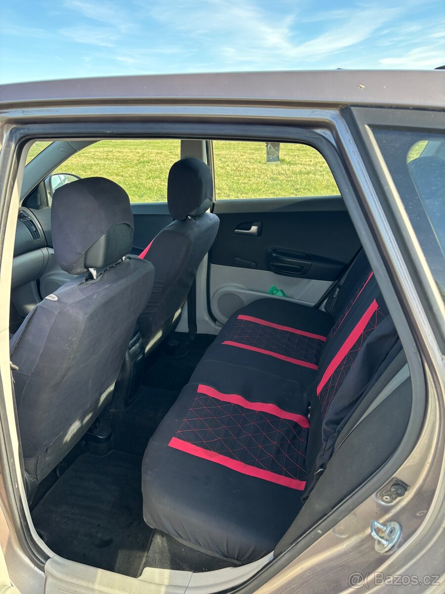 Kia CEE ´D 1,4 CVVT 80 kw - 7