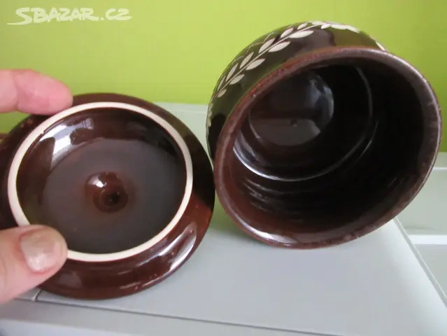 Slánka, cukřenka, džbán, lázeňské pítko - keramika. - 7