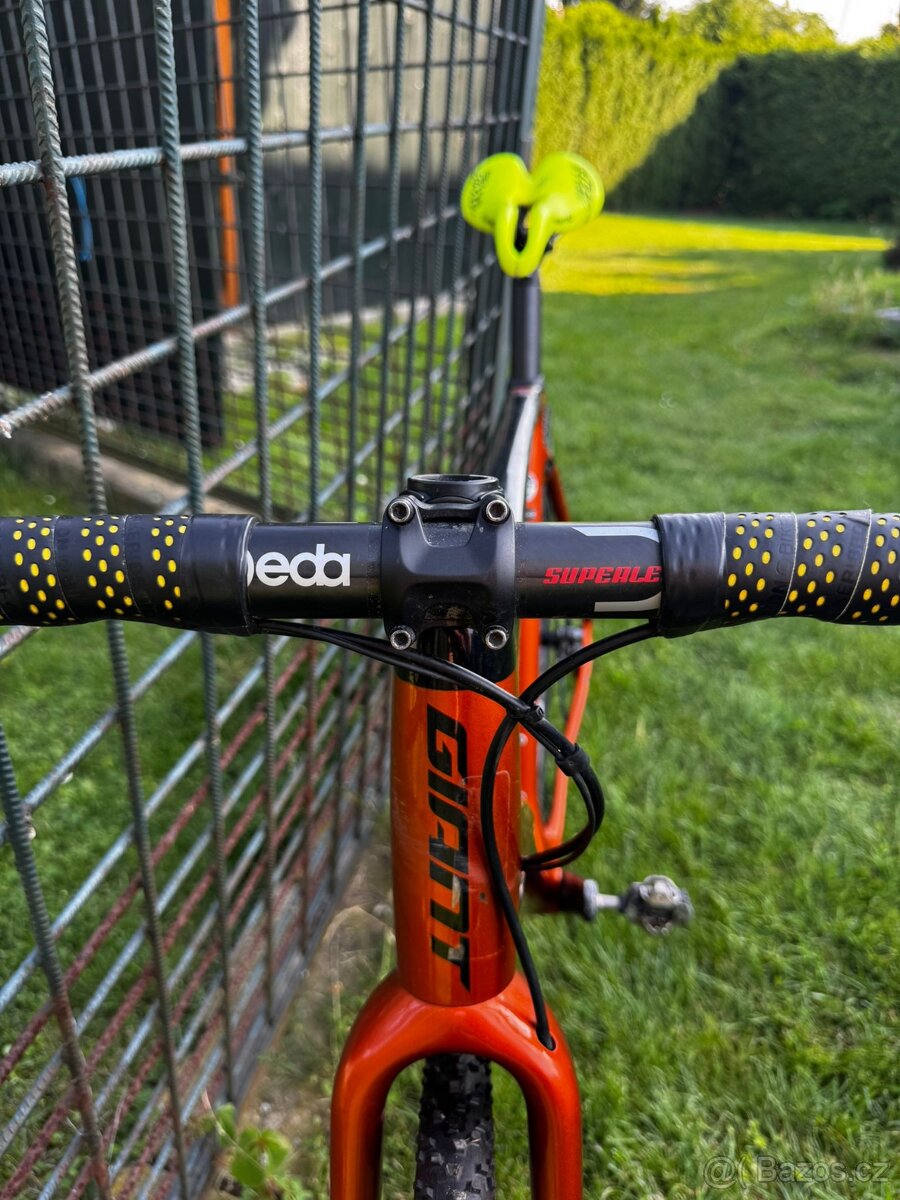 Cyklokrosové kolo Giant - 7