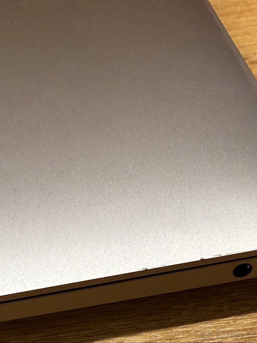 Macbook Air M1 - 7