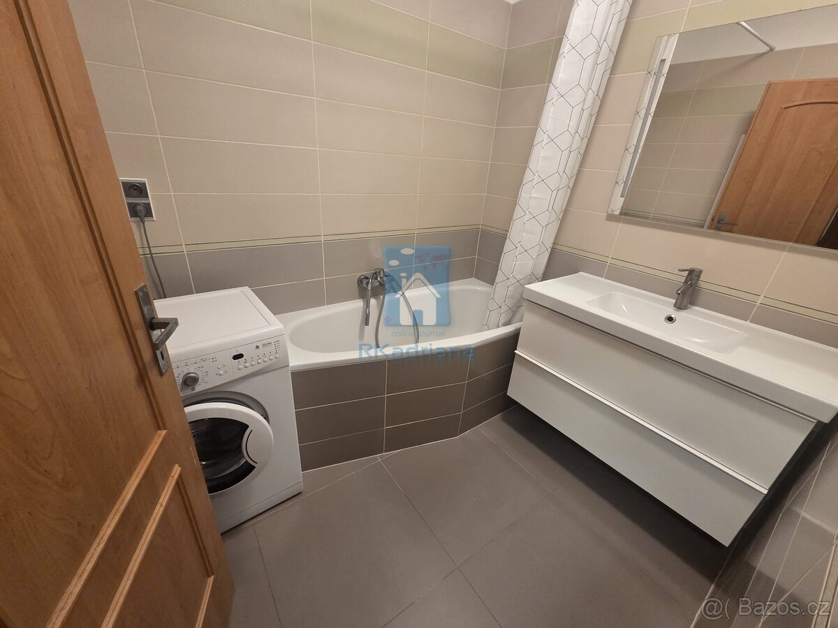 Pronájem bytu 2+1 Tlučná, ulice Na Čampuli, 67 m2 - 7