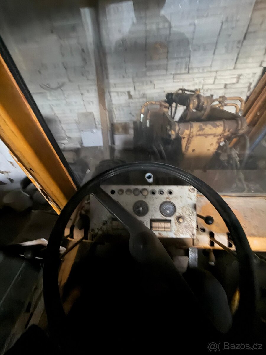 Čelní nakladač Hon un 53 - 7