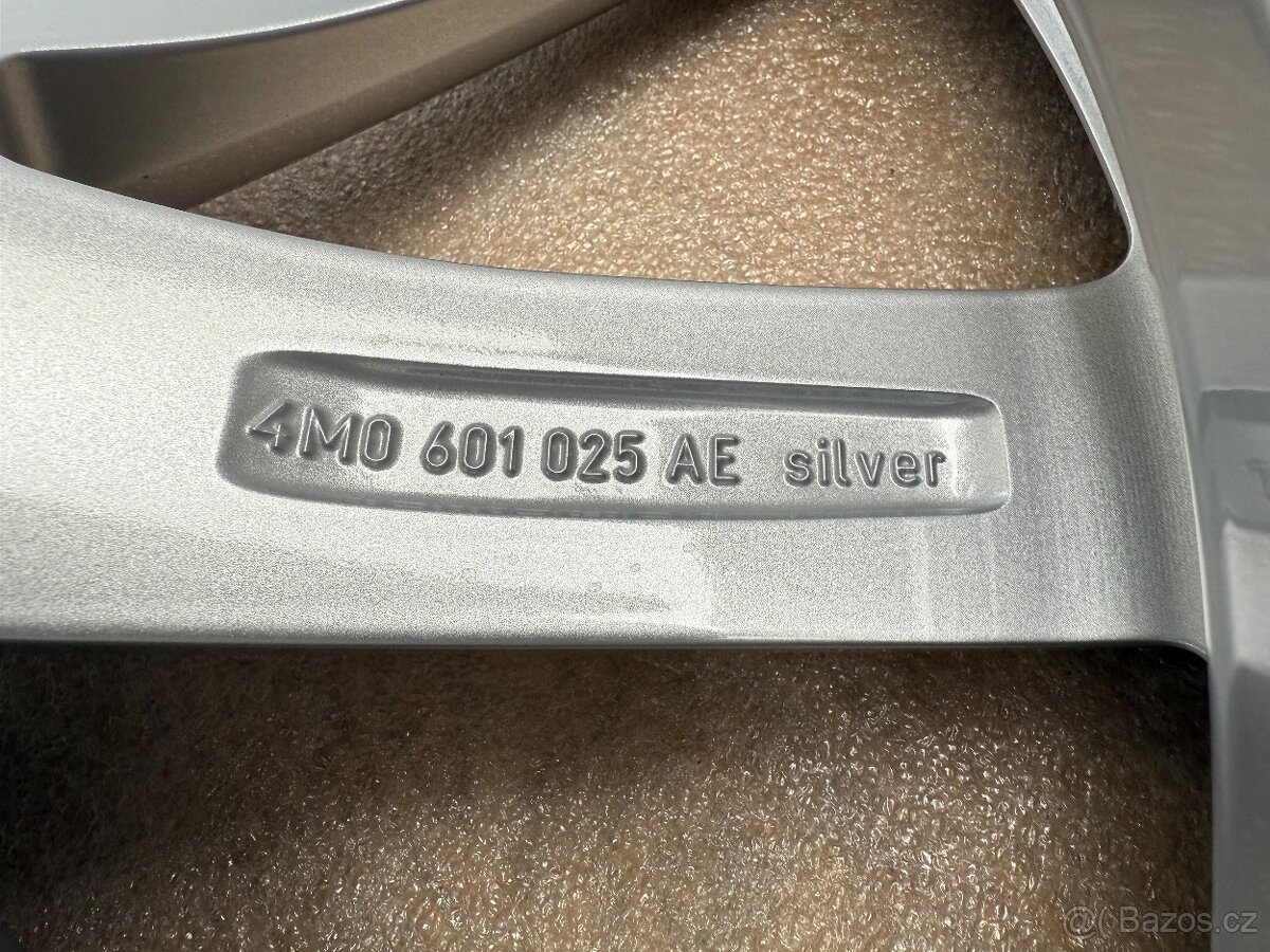 Originál zimní kola R20 Audi Q7 - 7