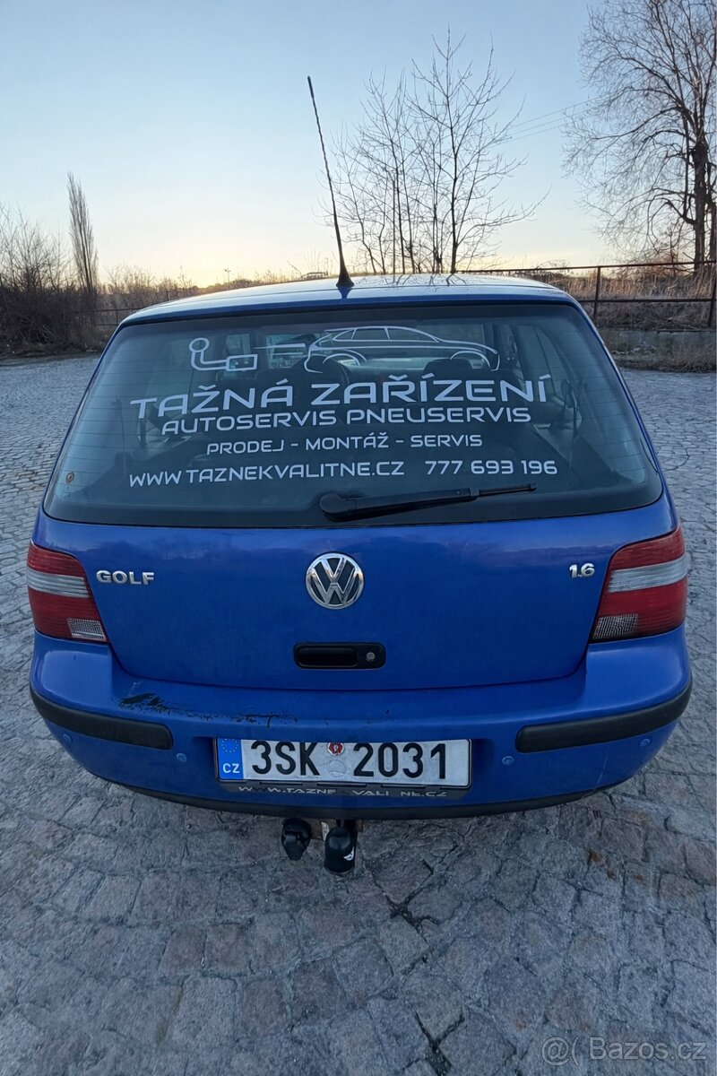 Volkswagen Golf 4, 1.6 benzín, automat - 7