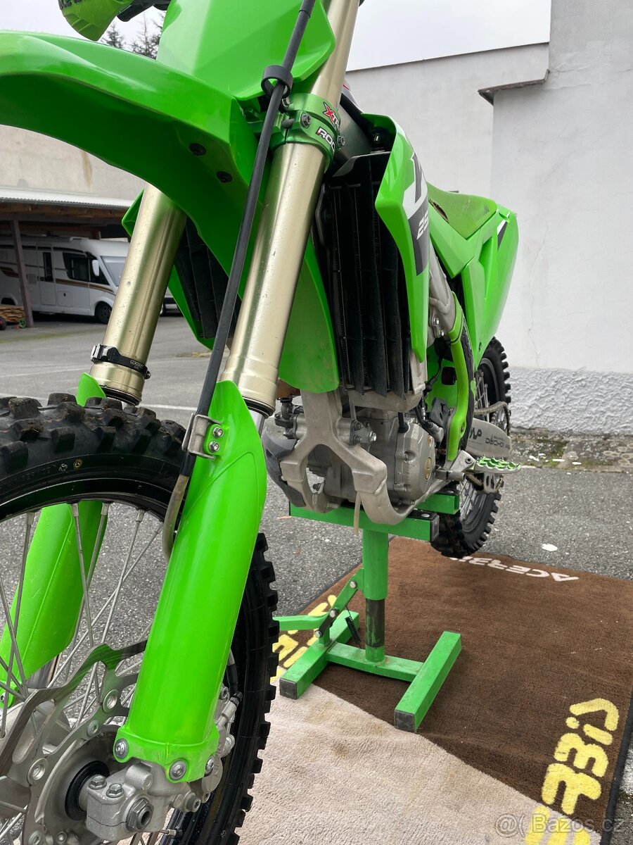 Kawasaki KX250F – rok 2024 | 150 mth | TOP STAV - 7