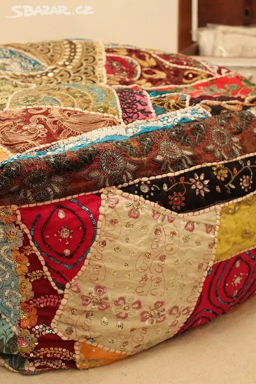 Nový designový sedací polštář Patchwork, zdobený - 7