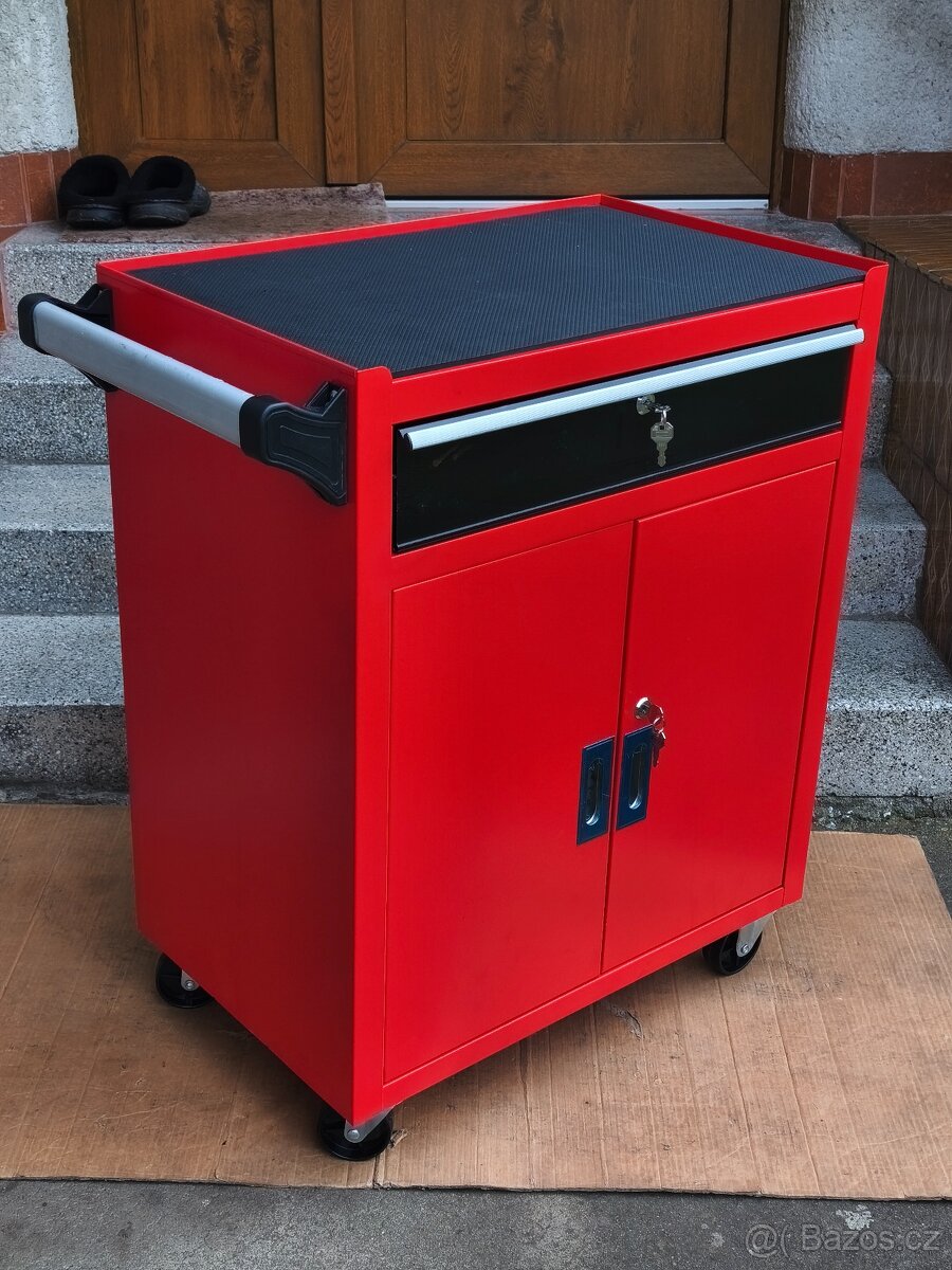 Prodám NEPOUŽITOU Mobilní skříňka na nářadí se skříňkou a zá - 7