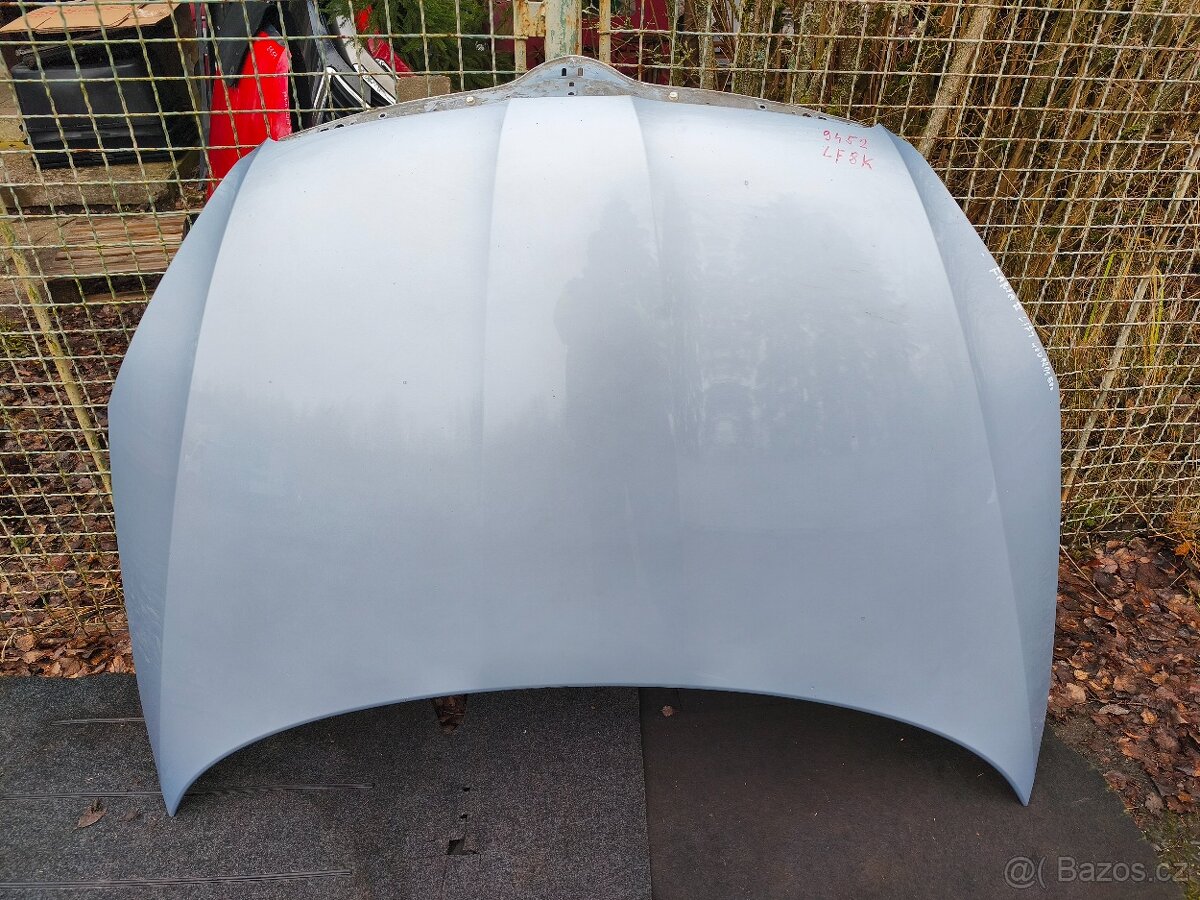 Skoda Fabia 2 facelift - přední kapota - 7