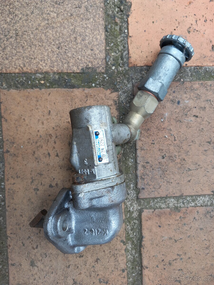 Vzduchová soustava, motorky stěračů,tlakoměr - 7