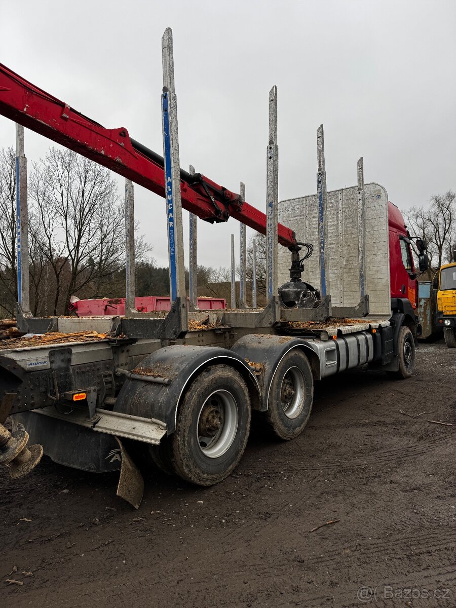 Renault Kerax 6x4 Lesovůz - 7