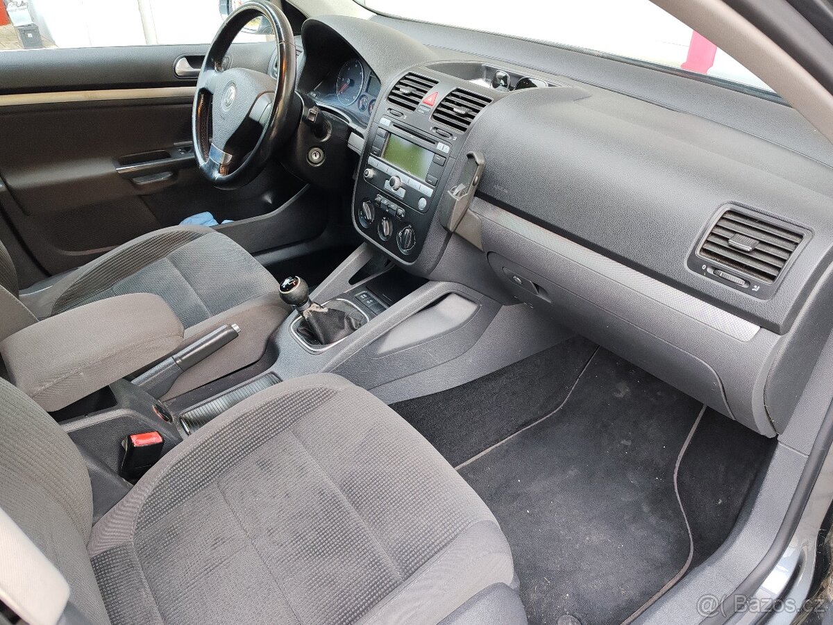 Prodám Volkswagen golf 1.9 TDI 77kw STK DO 4/27 - 7