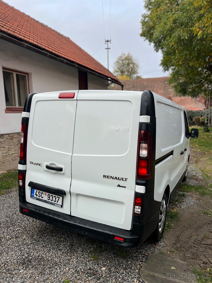 Renault Trafic 1.6 tdci klimatizace - 7
