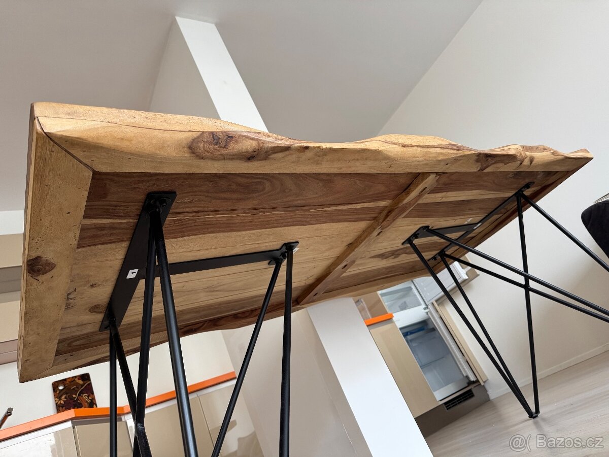 Designový dřevěný stůl - 7