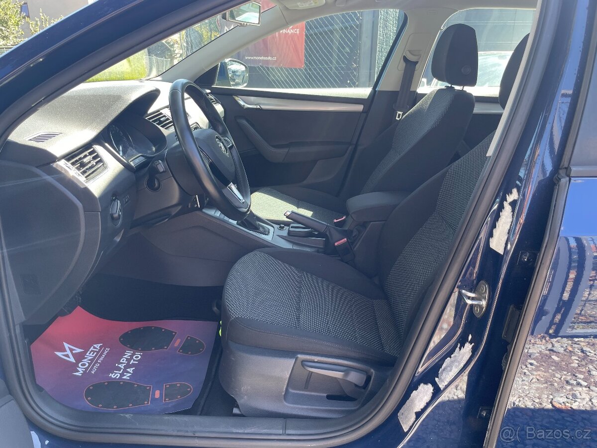 Škoda Octavia 1.6 TDi 81kW DSG Navigace, Tempomat - 7