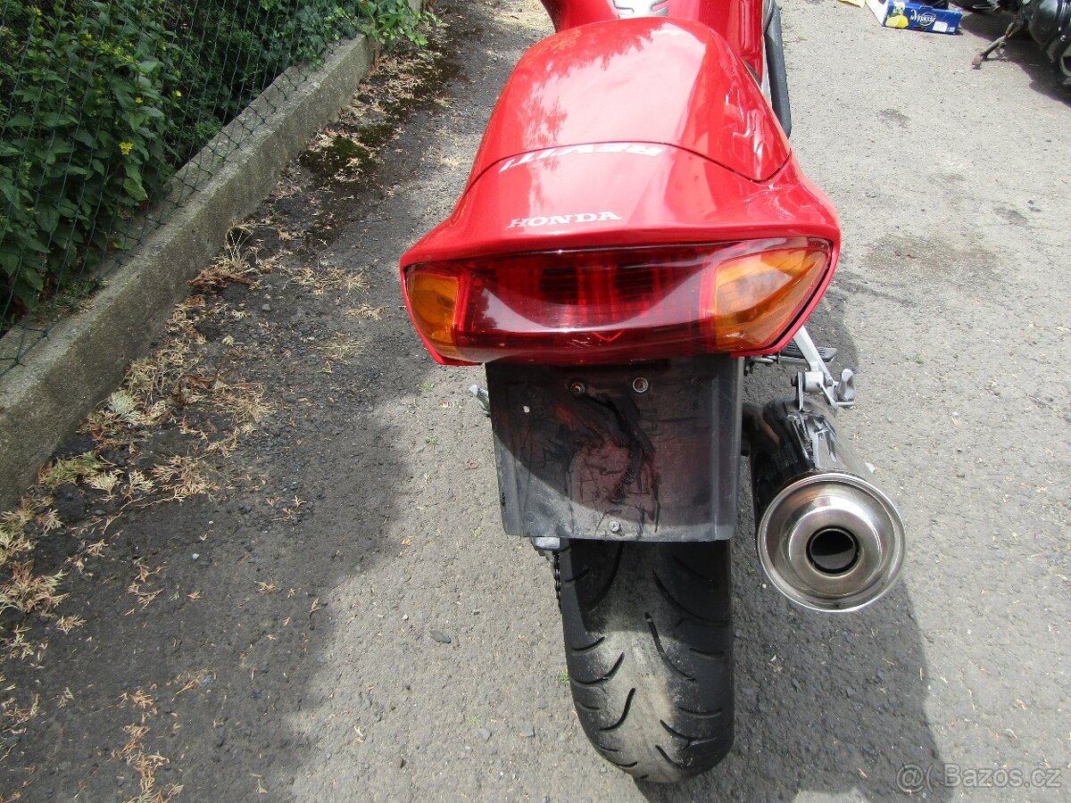 Honda VFR 800 - 7