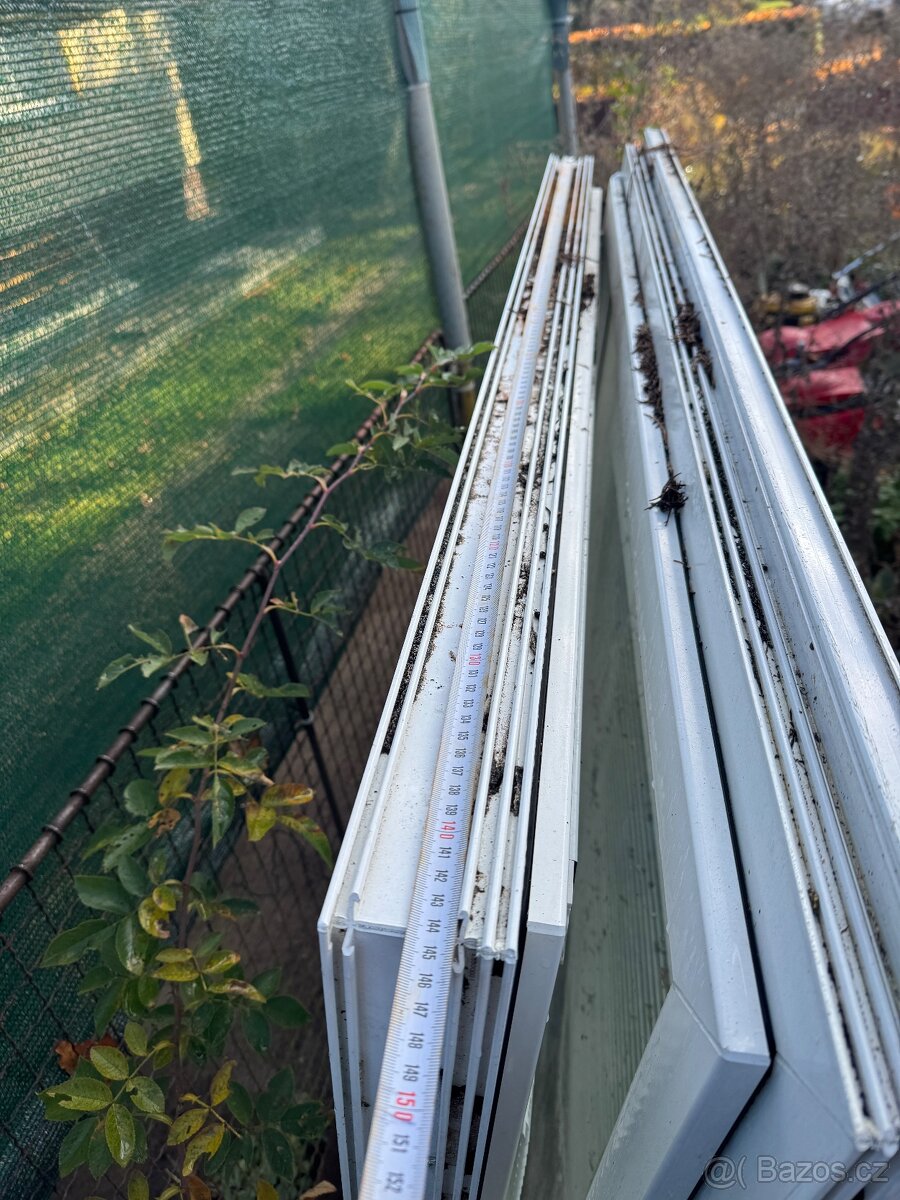 Prodám plastové okno 3000x1400mm - 7