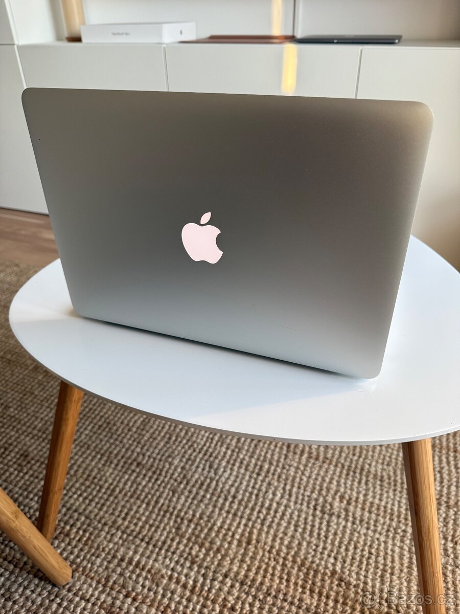 MacBook Air 13 2015 - 7