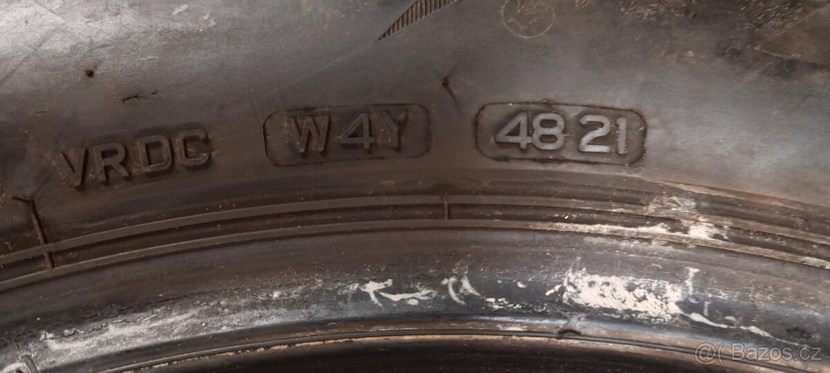 Zimní pneumatiky BRIDGESTONE 235/60R18 107H 7,00mm DOT 2021 - 7