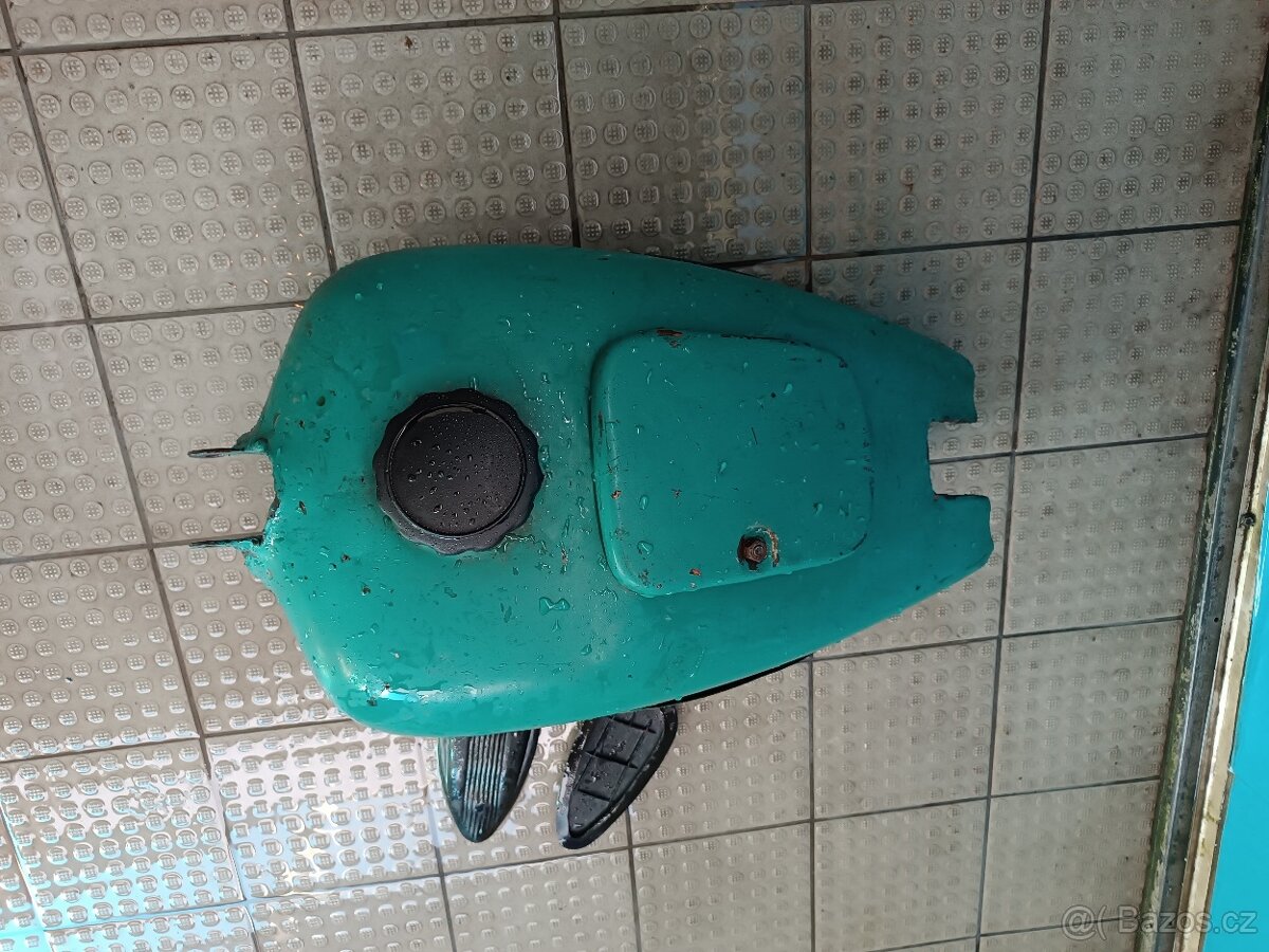 Nádrž K750 K650 K750M MT9 MV750 MB750 Dněpr Ural - 7