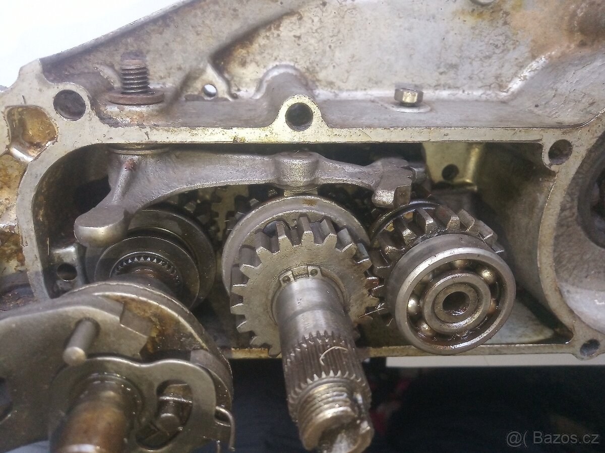 Kartery s převodovkou ČZ 150c - 7