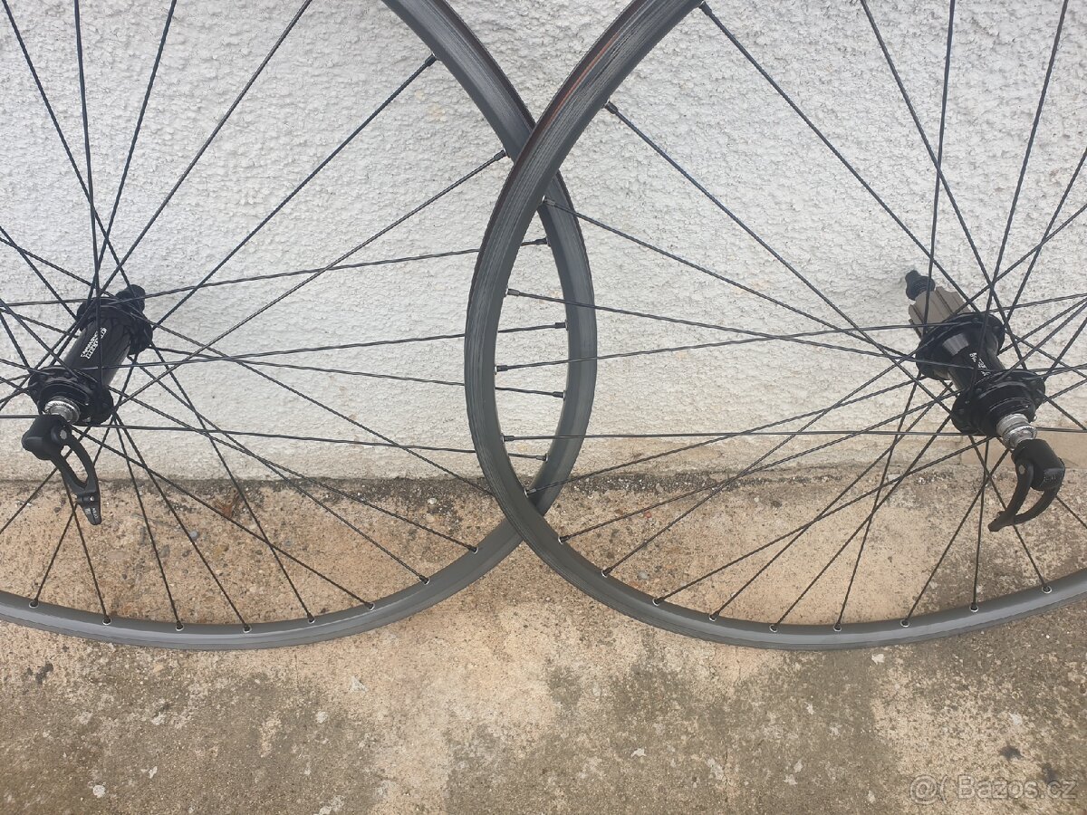 Náboje Campagnolo Record - 7