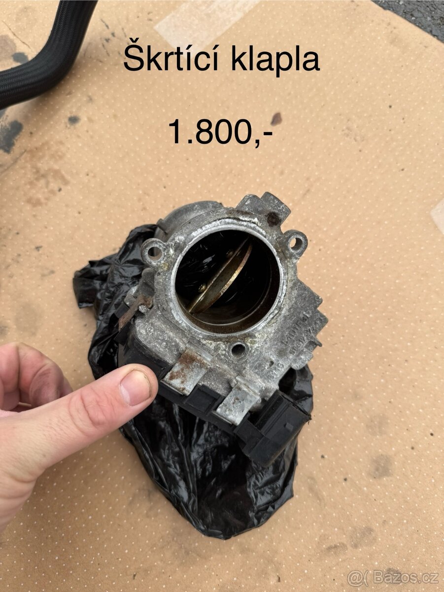 Díly z motoru 2.3 Iveco - 7