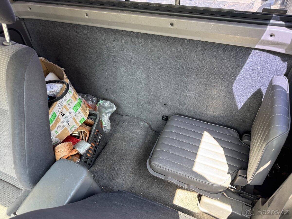 Navara D22 Kingcab 98kw - 7