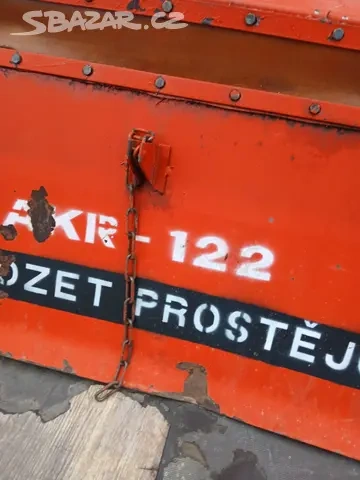 Prodám rotavator KYR-122 k malotraktorům ve velmi dobrému st - 7