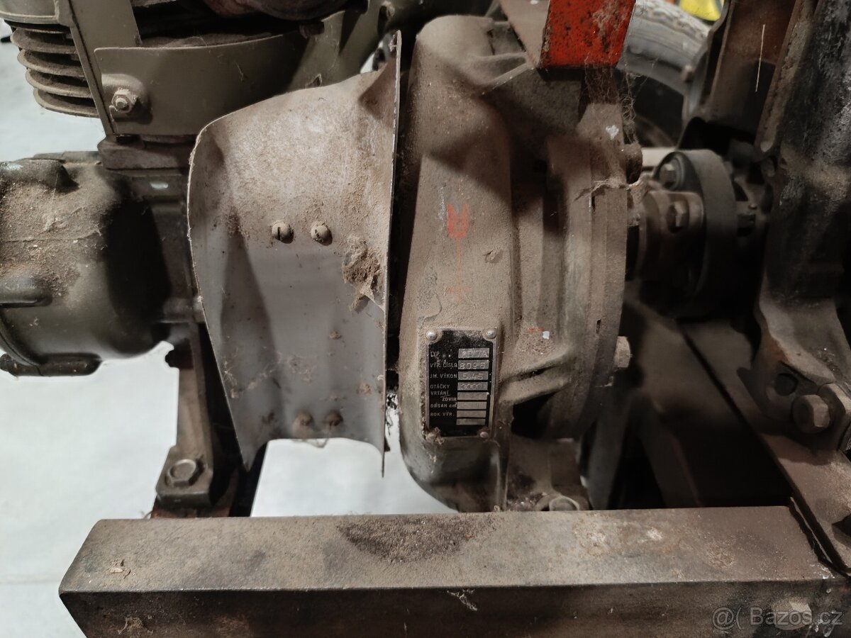 Traktor domácí výroby - 7