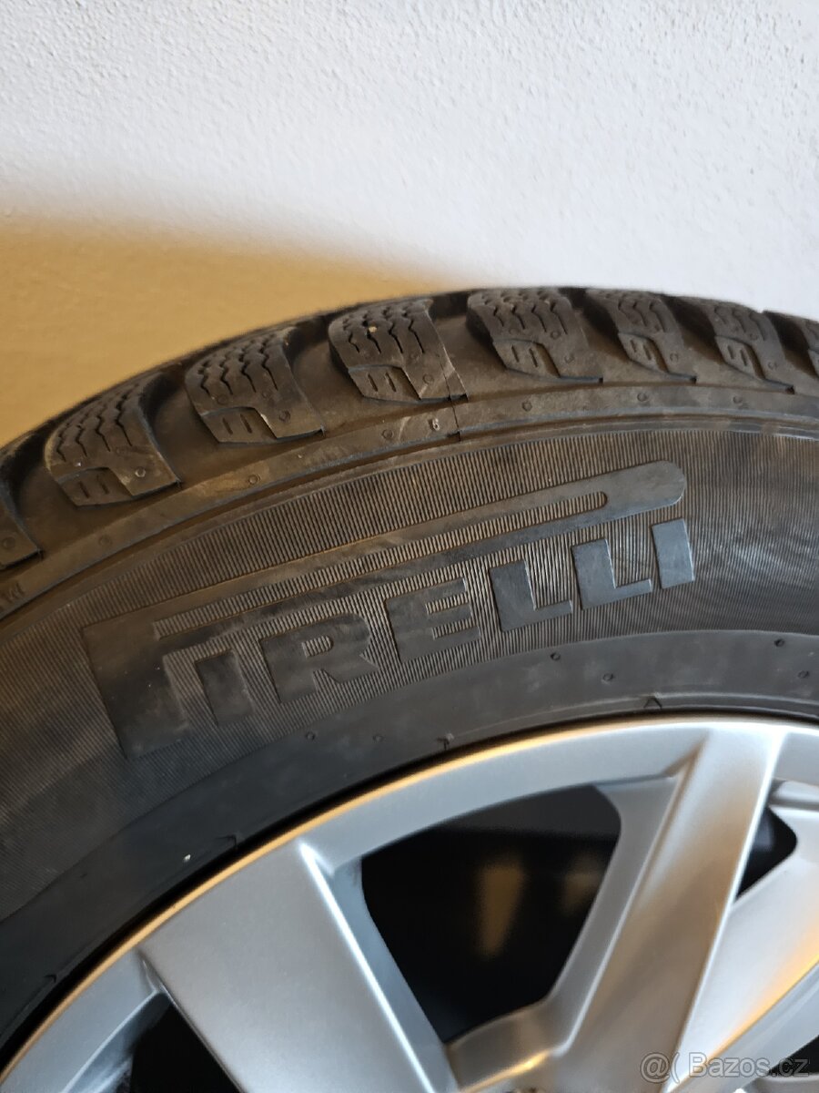 Zimní kola VW Golf 8 - 7