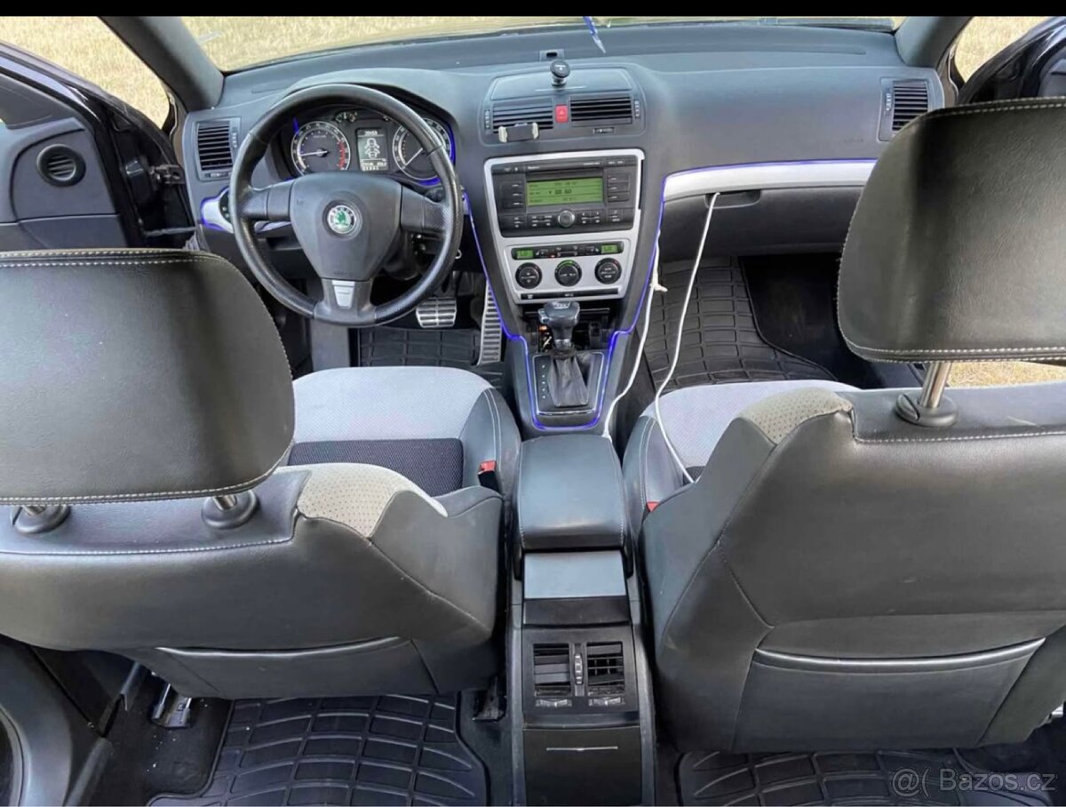 ŠKODA OCTAVIA VRS 2.0 TDI AUTOMAT - 7