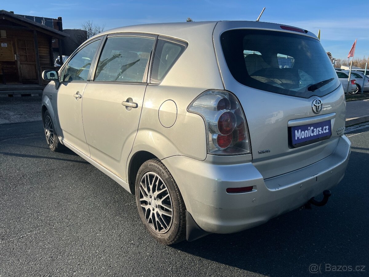 Toyota Corolla Verso, 2.0 D-4D 85kW TAŽNÉ - 7