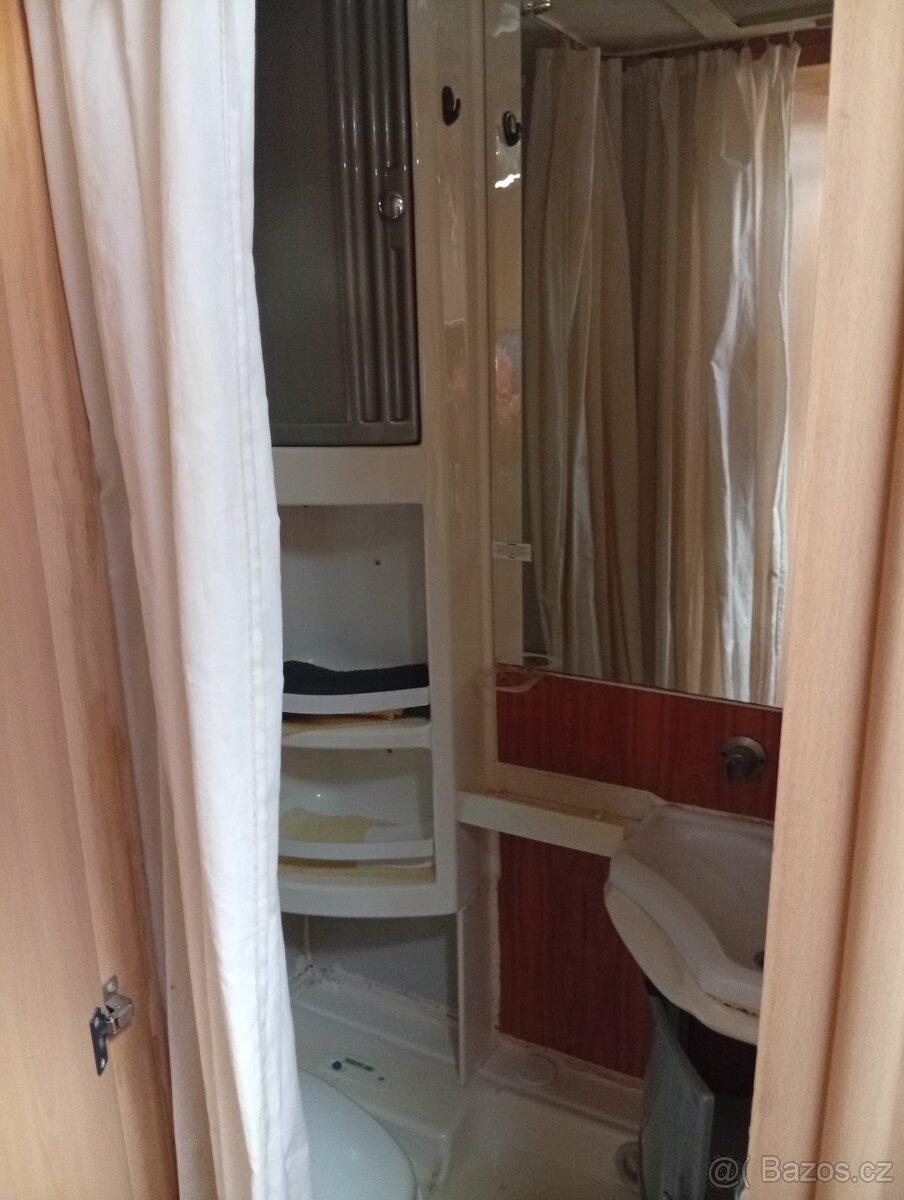 Obytný automobil - 7