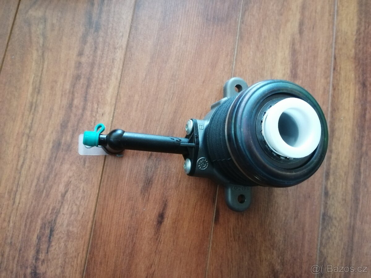 Alfa Romeo 2,0 16V spojková sada LUK 623301734 - 7