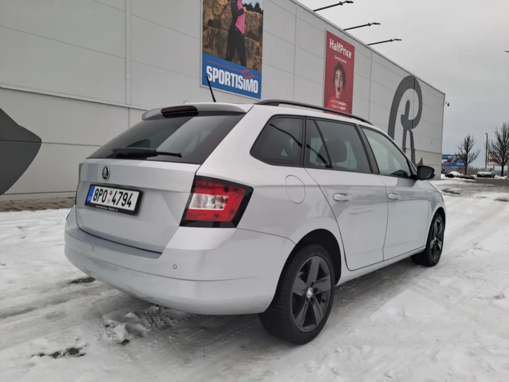 Škoda Fabia, 1.2TSI STYLE+ VELMI PĚKNÁ. - 7