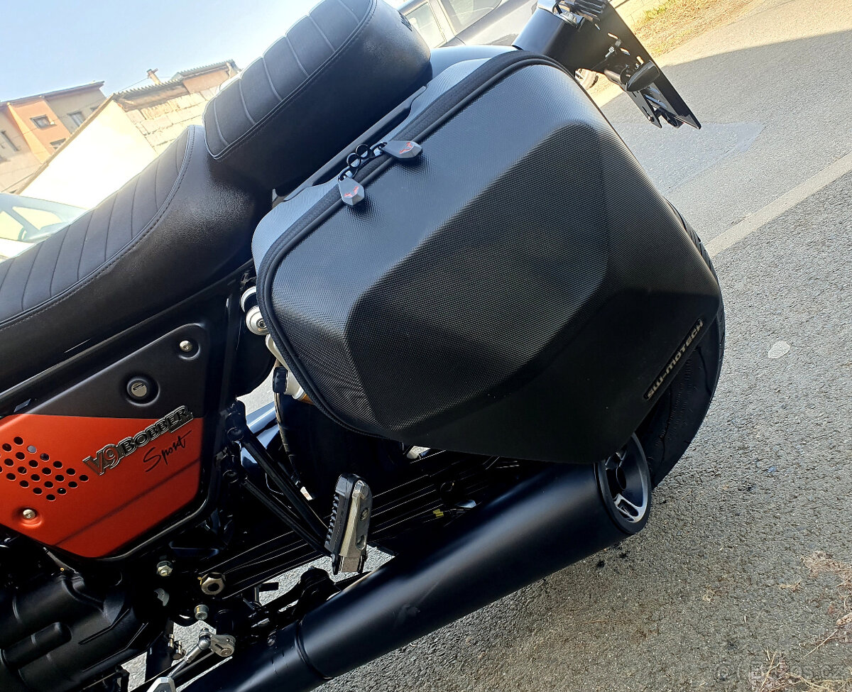 Moto Guzzi V9 Bobber Sport - 7