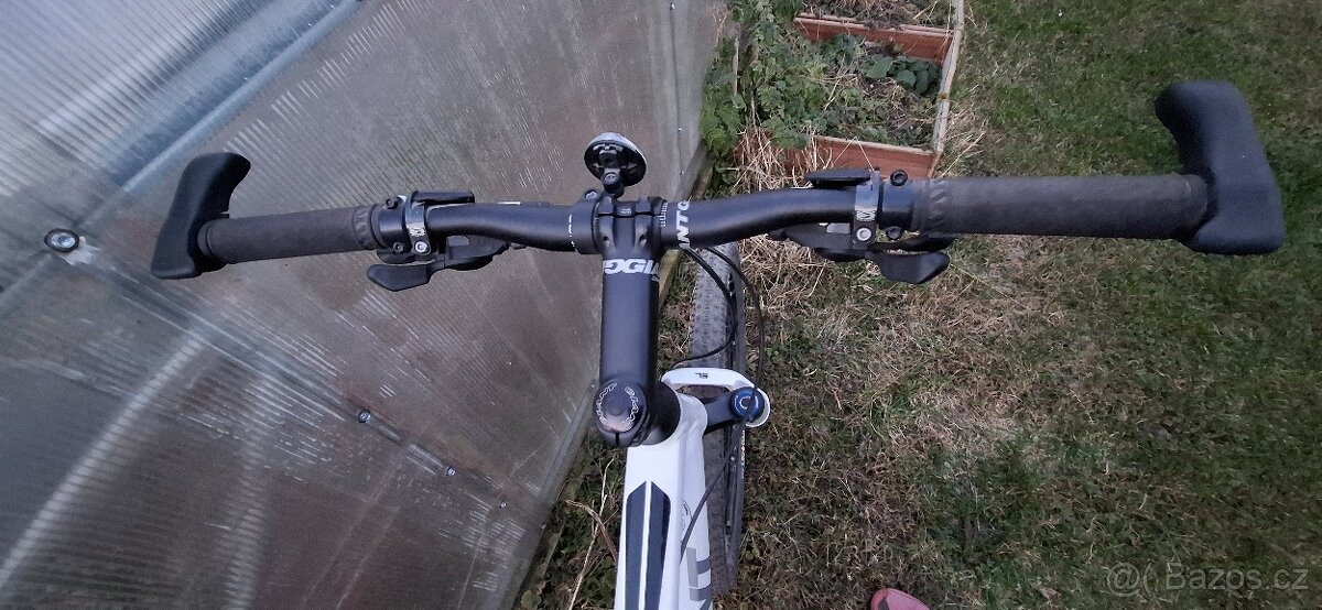 Pánské kolo GIANT - 7