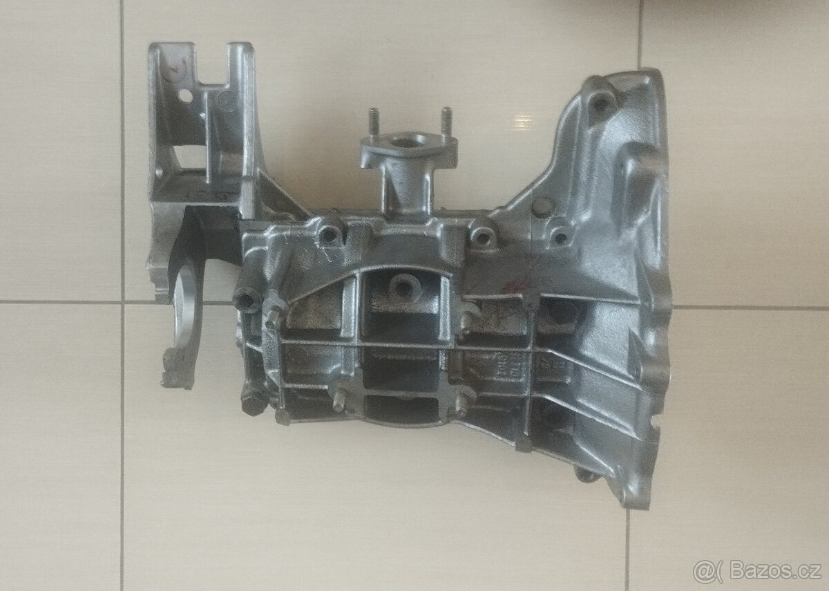 Kartery motoru Trabant 601 - 7