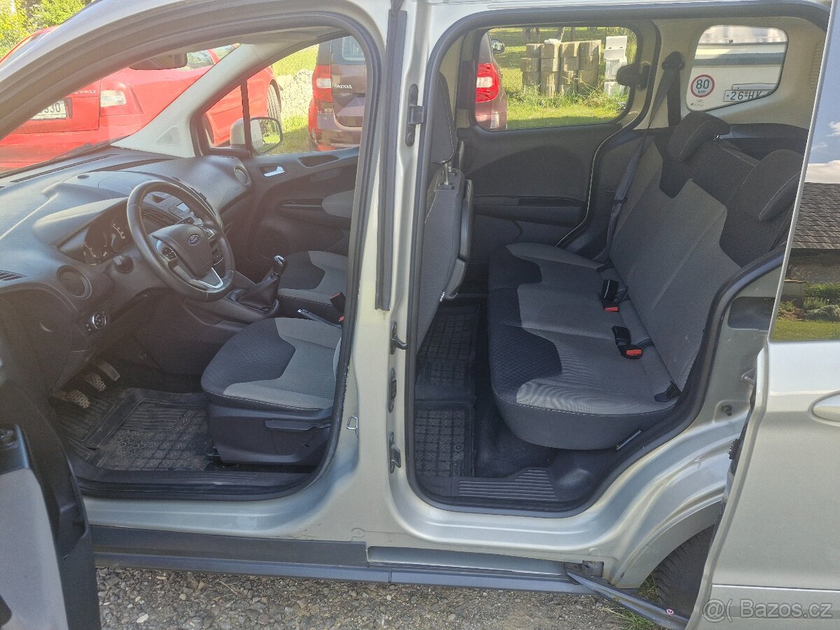 Ford Tourneo Courier - 7